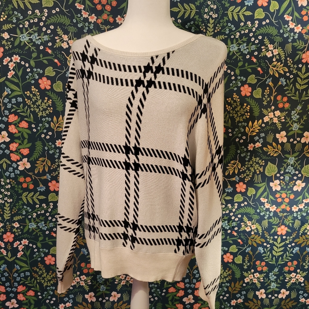 Express Black and White Windowpane Pullover Sweater Size L